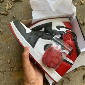 Jordan Black Toe